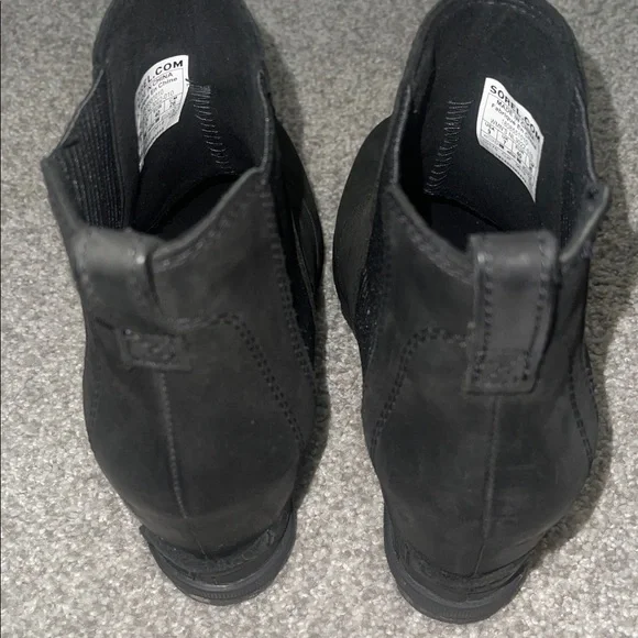Sorel Black Ankle Boots - Picture 5 of 6